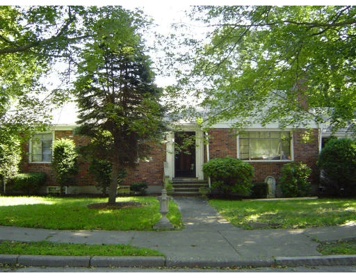 Unit for sale at 20 Kensington St, Newton, MA 02460