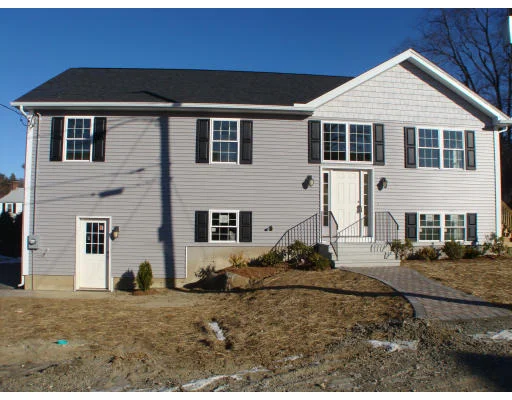 Unit for sale at 5 Weden Ln, Worcester, MA 01607