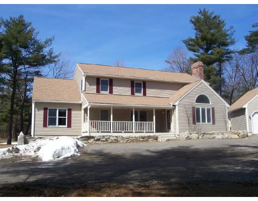 Unit for sale at 453 Linden St, Boylston, MA 01505