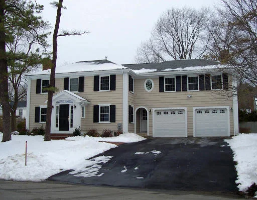 Unit for sale at 34 Oxford Road, Wellesley, MA 02481