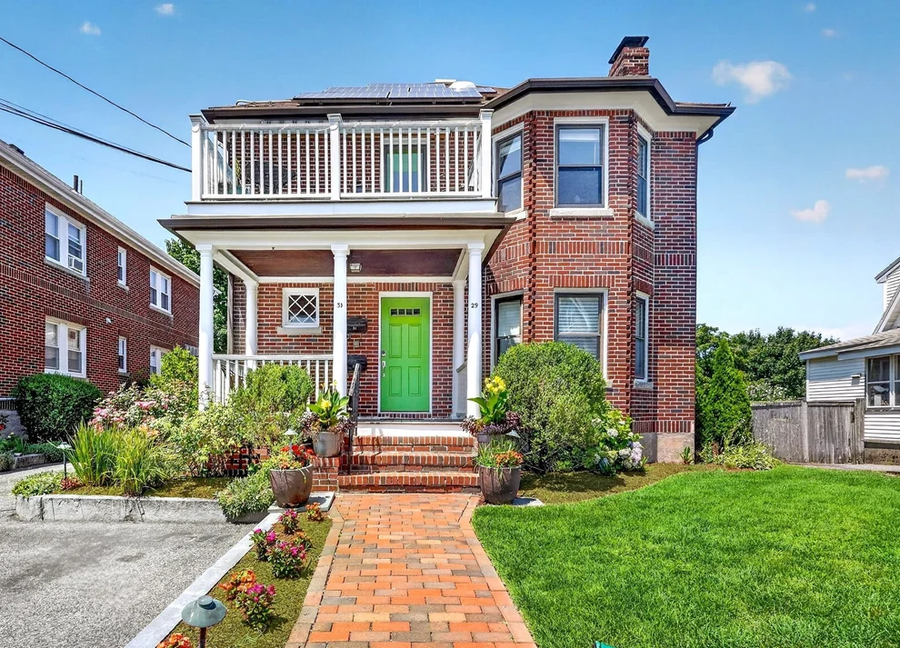 Unit for sale at 29-31 Jackson Ter, Newton, MA 02458