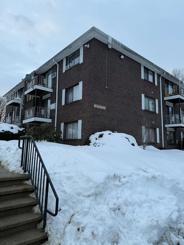 Unit for sale at 264 East Haverhill, Lawrence, MA 01841