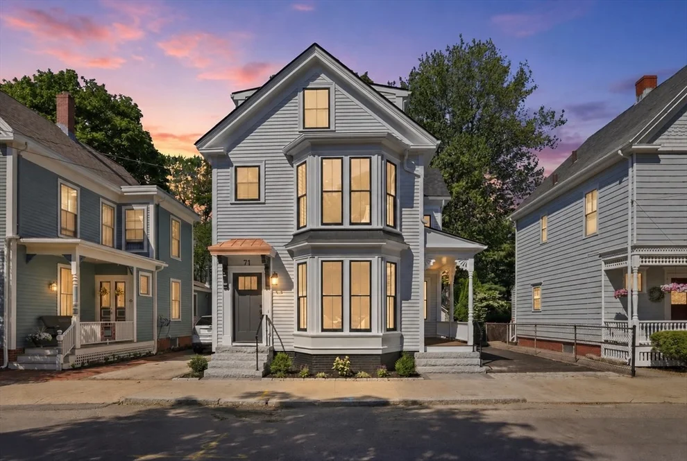 Unit for sale at 71 Purchase St, Newburyport, MA 01950