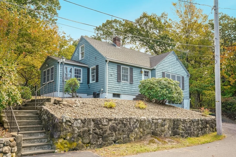 Unit for sale at 16 Sunnyside Road, Woburn, MA 01801