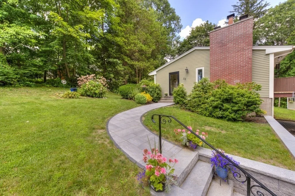 Unit for sale at 22 Nottingham Road, Worcester, MA 01609