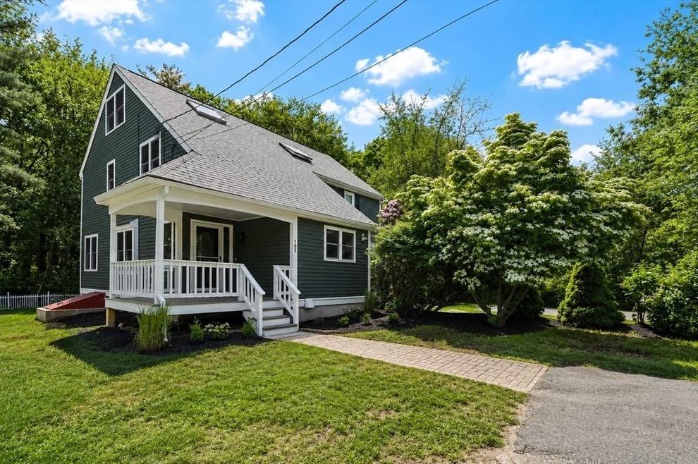 Unit for sale at 102 Lords Court, Wilmington, MA 01887