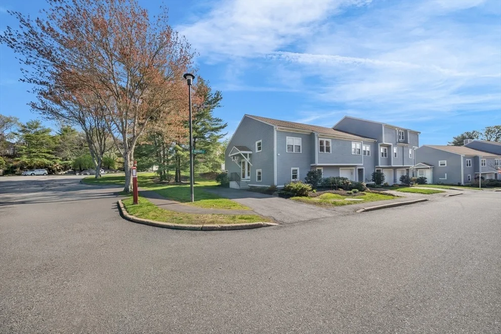 Unit for sale at 1 Griswold Dr, Salem, MA 01970
