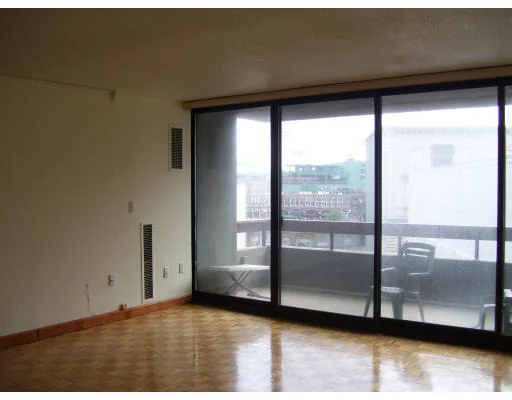 Unit for sale at 566 Commonwealth Ave, Boston, MA 02215