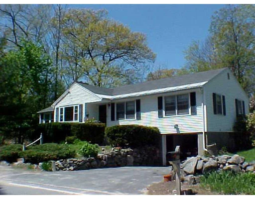 Unit for sale at 506 Pearl Street, Reading, MA 01867