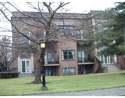 Unit for sale at 325 Plantation, Worcester, MA 01604