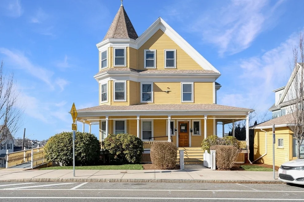 Unit for sale at 826 Broadway, Everett, MA 02149
