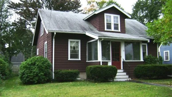 Unit for sale at 28 Thorpe Road, Needham, MA 02494