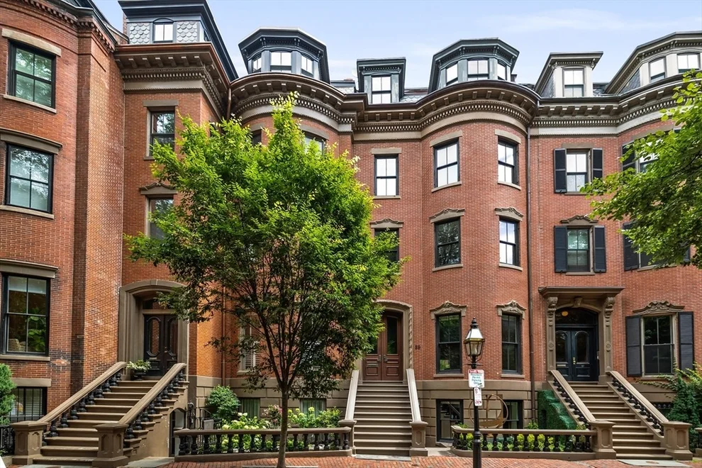 Unit for sale at 39 Union Park, Boston, MA 02118