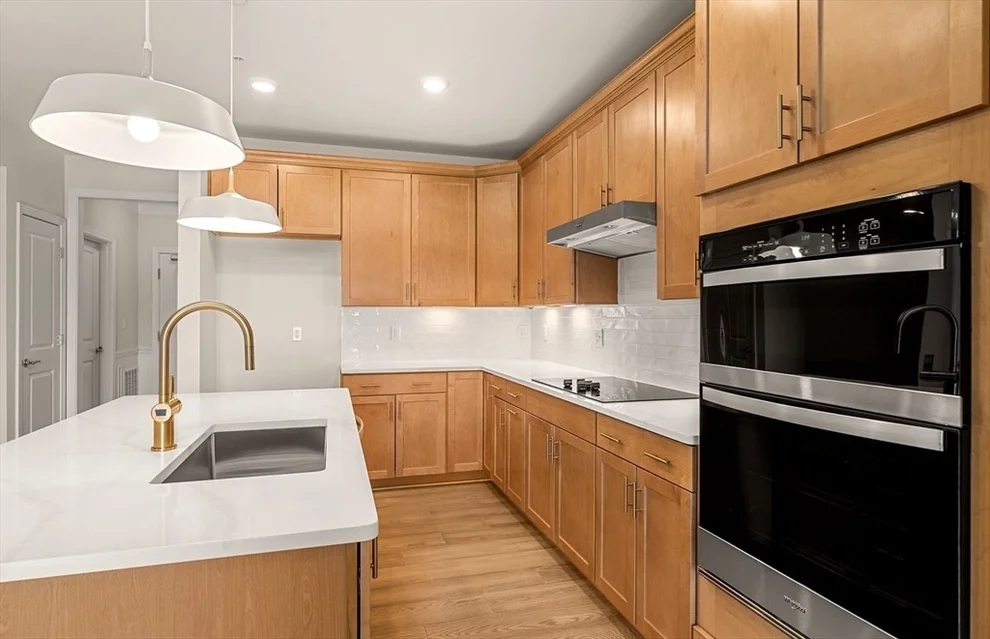 Unit for sale at 320 Martins Landing, North Reading, MA 01864
