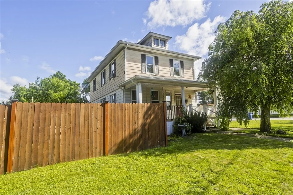 Unit for sale at 2278-2280 Main St, Palmer, MA 01080