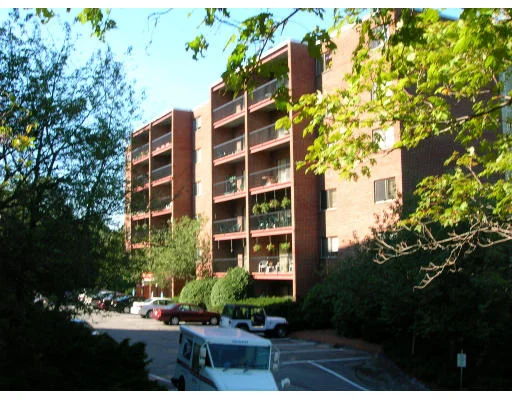 Unit for sale at 3 Summit Drive, Reading, MA 01867