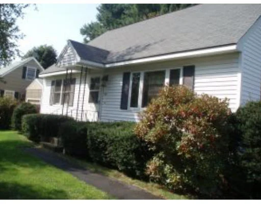 Unit for sale at 25 Arrow Lane, Nashua, NH 03060