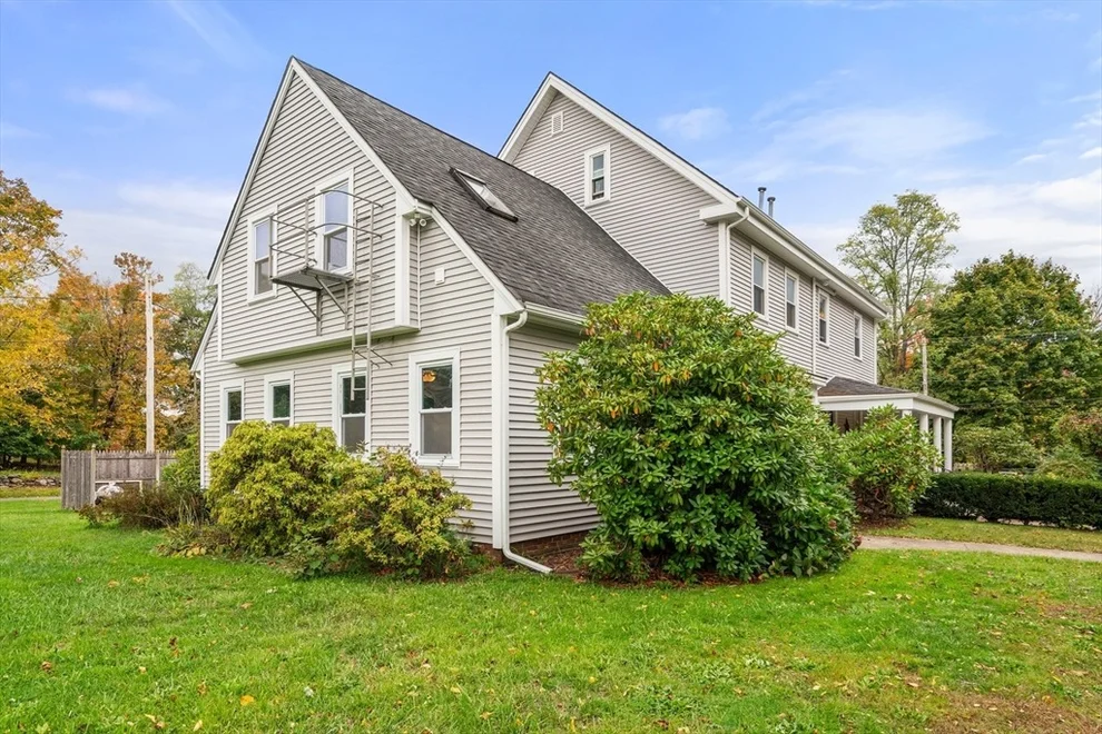 Unit for sale at 117 Hart, Taunton, MA 02780