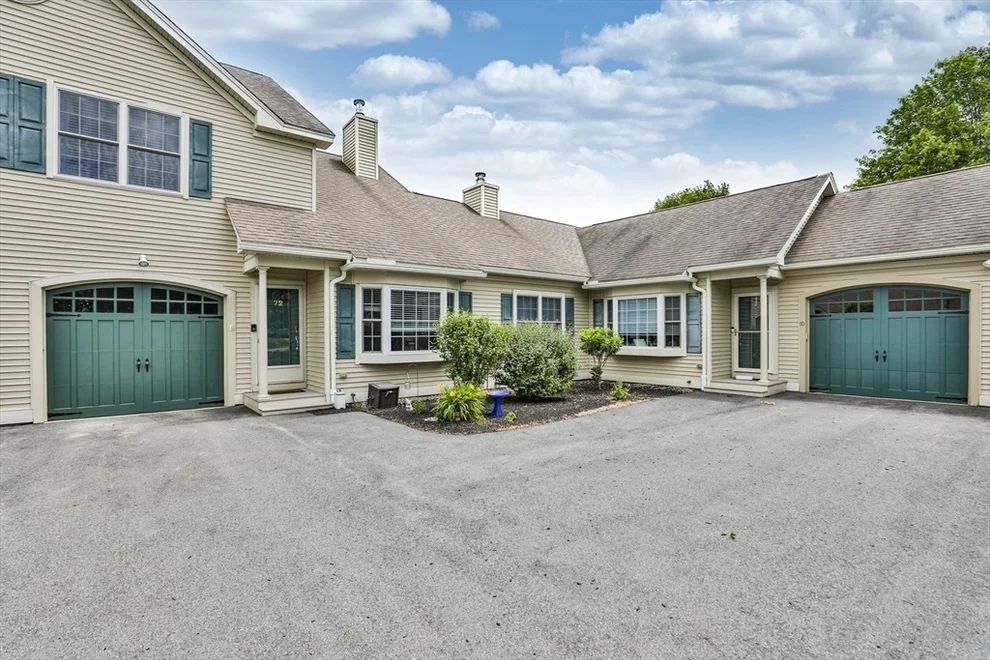 Unit for sale at 72 Mountain Village Road, Windham, NH 03087