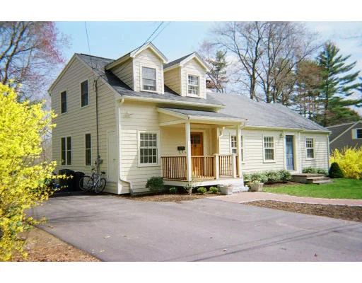 Unit for sale at 21 Naples Rd, Hamilton, MA 01982