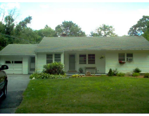 Unit for sale at 716 Salisbury Street, Holden, MA 01520