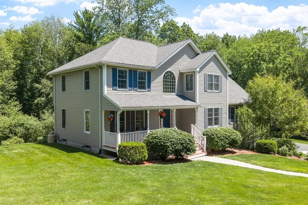 Unit for sale at 5 Laury Lane, Littleton, MA 01460