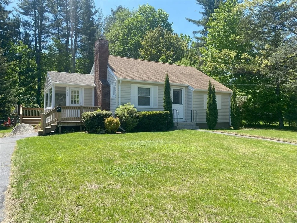 Unit for sale at 115 Cook St, Holden, MA 01520