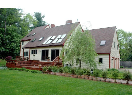 Unit for sale at 393 Bedford Road, Carlisle, MA 01741