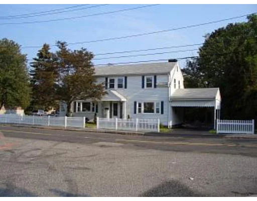 Unit for sale at 37 Kilby Street, Woburn, MA 01801