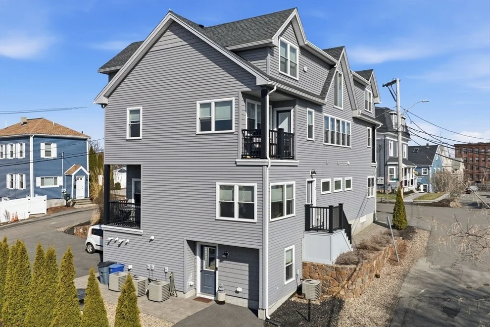 Unit for sale at 21 Summit Avenue, Beverly, MA 01915