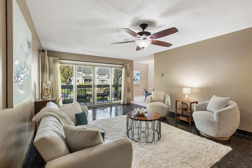 Unit for sale at 1100 Salem Street, Lynnfield, MA 01940