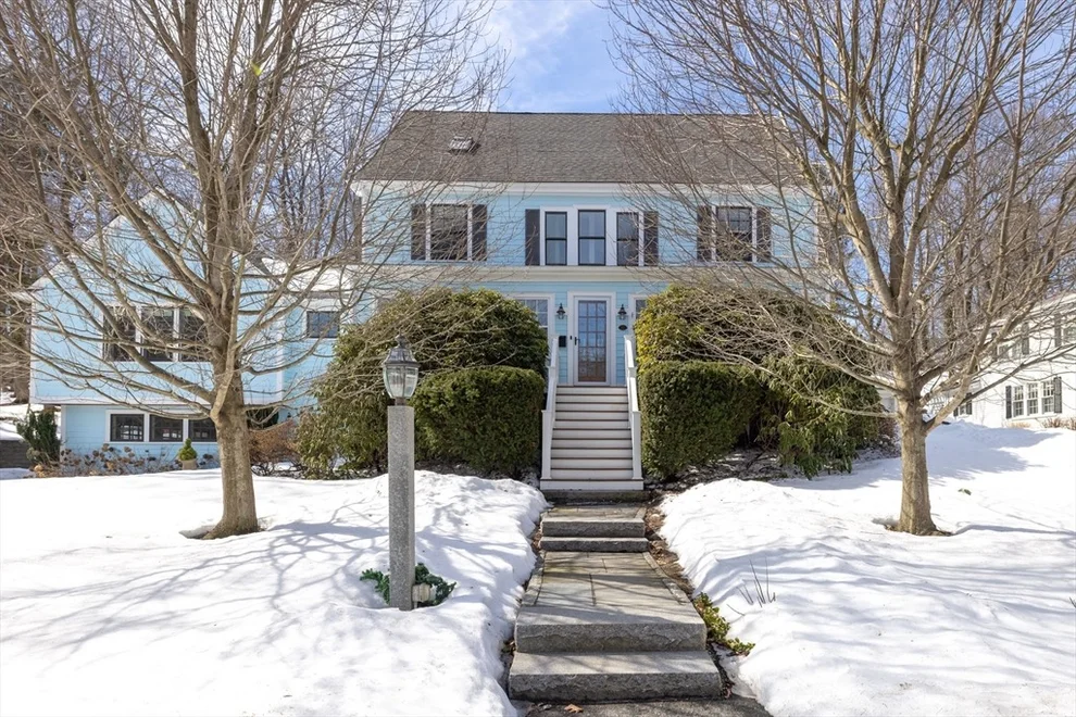 Unit for sale at 25 Washburn Ave, Wellesley, MA 02481