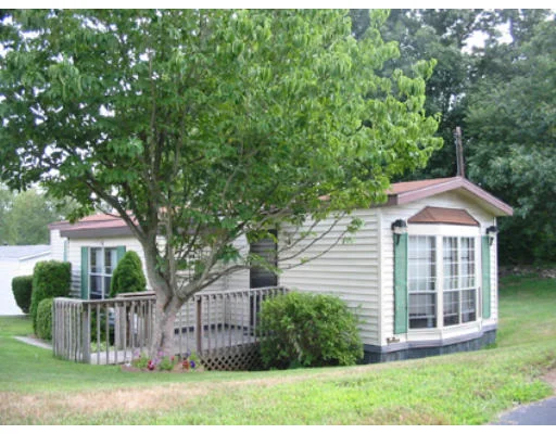 Unit for sale at 3 Sunshine Terrace, Thompson, CT 06277