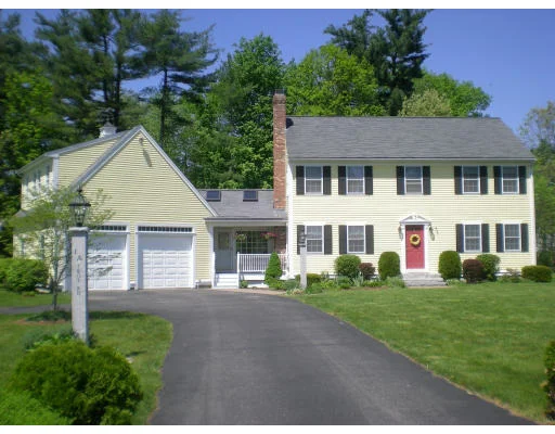 Unit for sale at 1A Trot, Littleton, MA 01460