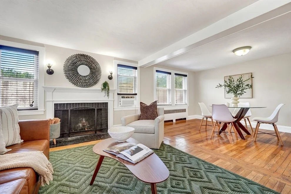 Unit for sale at 2 Carlisle Rd, Bedford, MA 01730