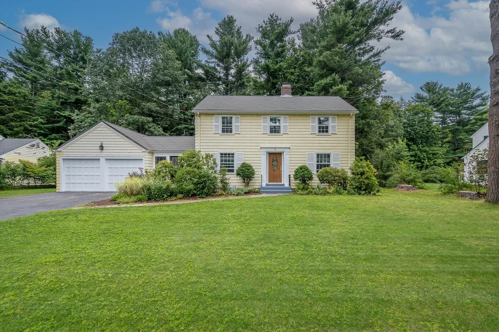 Unit for sale at 10 Damon Rd, Holden, MA 01520