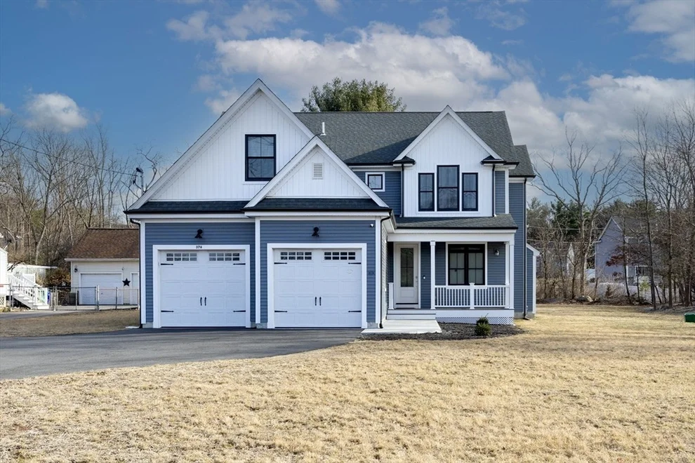 Unit for sale at 376 South Ave, Attleboro, MA 02703