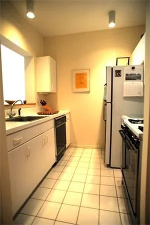 Unit for sale at 6 Canal Park, Cambridge, MA 02141