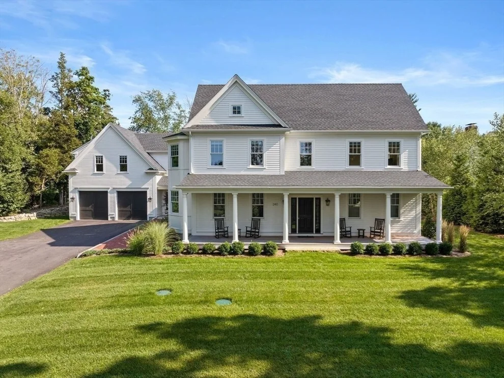 Unit for sale at 240 Lazell St, Hingham, MA 02043