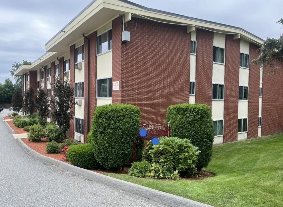Unit for sale at 74 Beach St, Woburn, MA 01801