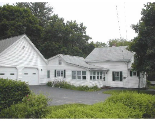 Unit for sale at 126 High Street, Upton, MA 01568