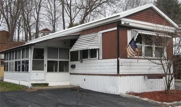 Unit for sale at 100 Phelps Street, Marlborough, MA 01752