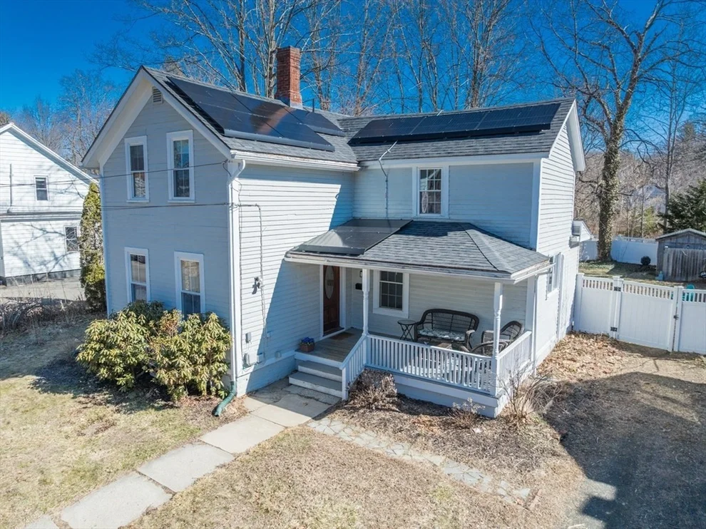 Unit for sale at 31 Lilly St, Northampton, MA 01062