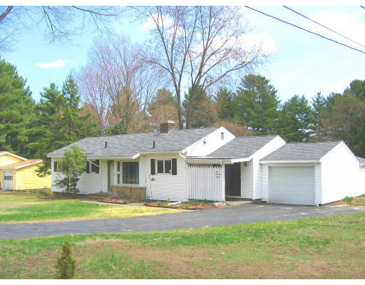 Unit for sale at 411 Main Street, Lancaster, MA 01523