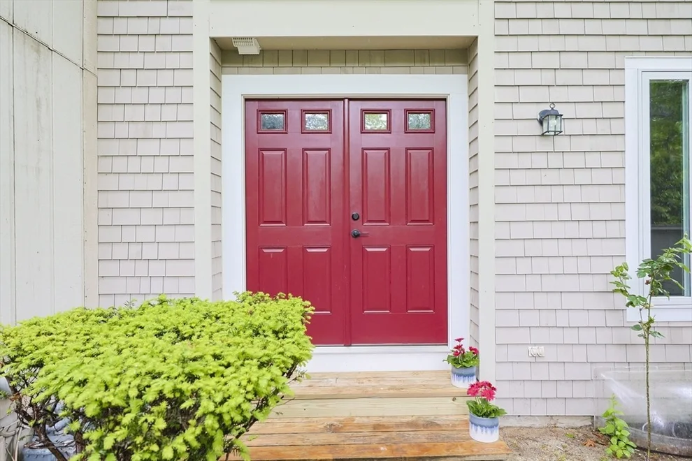 Unit for sale at 300 Buck Island Rd, Yarmouth, MA 02673