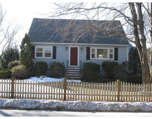 Unit for sale at 121 Turnpike Rd, Chelmsford, MA 01824
