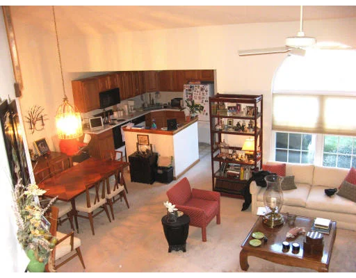 Unit for sale at 23 Castle Hill Rd, Agawam, MA 01001