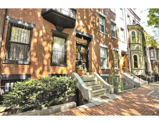 Unit for sale at 207 W. Springfield Street, Boston, MA 02118