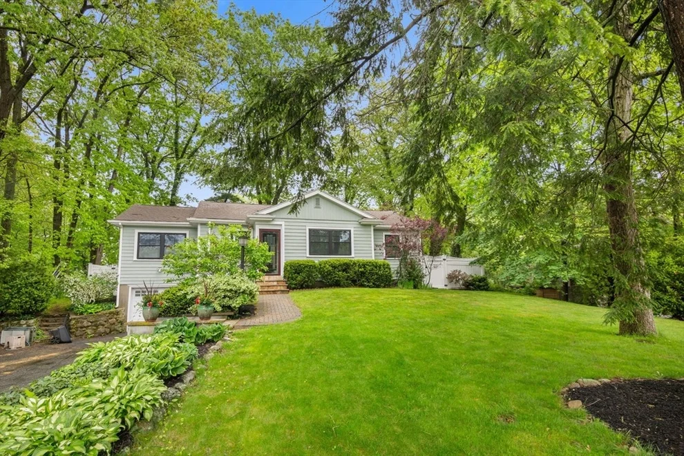 Unit for sale at 304 Hunting Rd, Needham, MA 02494
