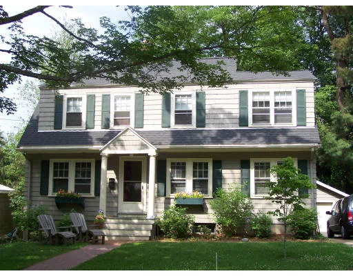 Unit for sale at 46 Lawton Rd, Needham, MA 02492